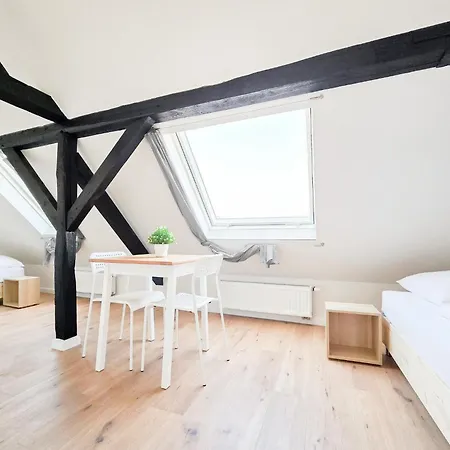 Apartment Raj Living - 6 - 15 Min Zur Messe Dus