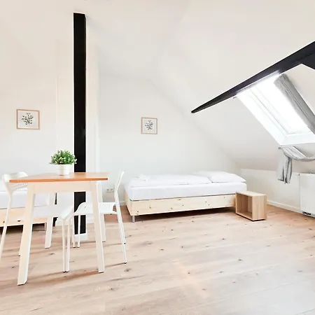 Raj Living - 6 - 15 Min Zur Messe Dus Dusseldorf