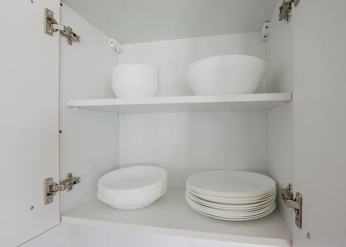 Tolstov - 6 - 15 Min Zur Messe Dus