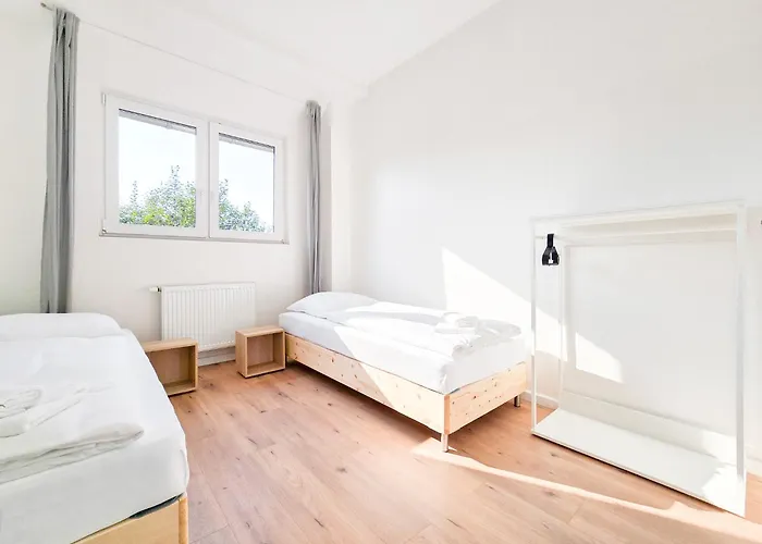 Tolstov - 6 - 15 Min Zur Messe Dus * Düsseldorf