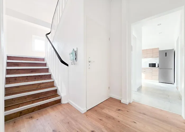 Tolstov - 6 - 15 Min Zur Messe Dus Apartamento *